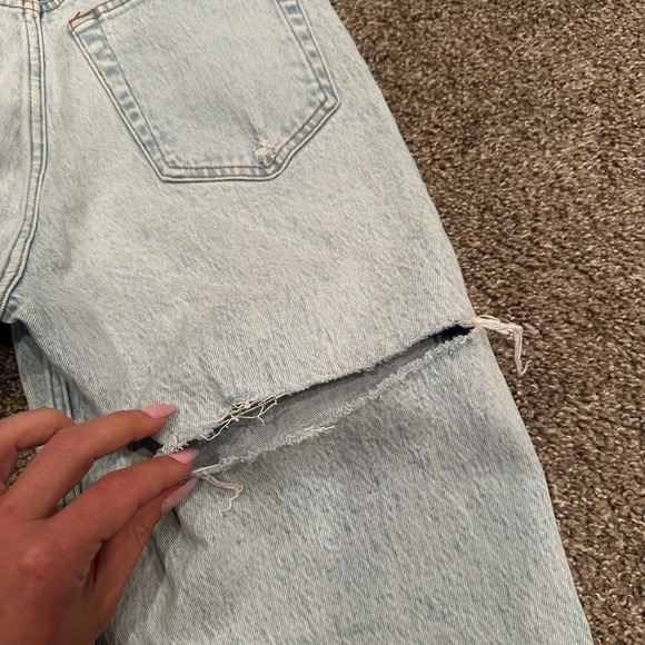 Women’s abercrombie 90’s straight Light wash jeans size 4 (27 short) Curve love - Picture 7 of 9